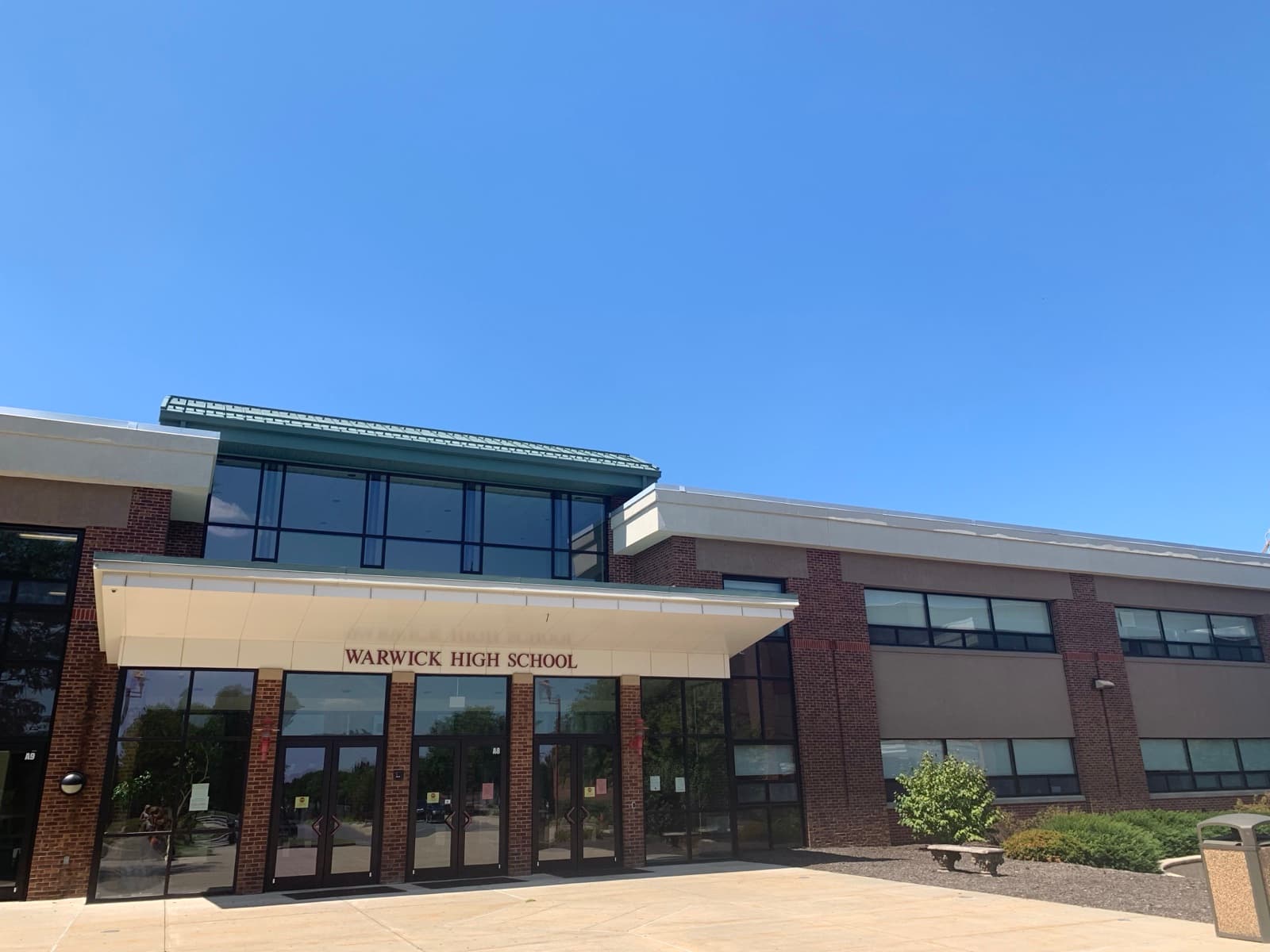 The main entrance of Warwick High School in Lititz, PA
