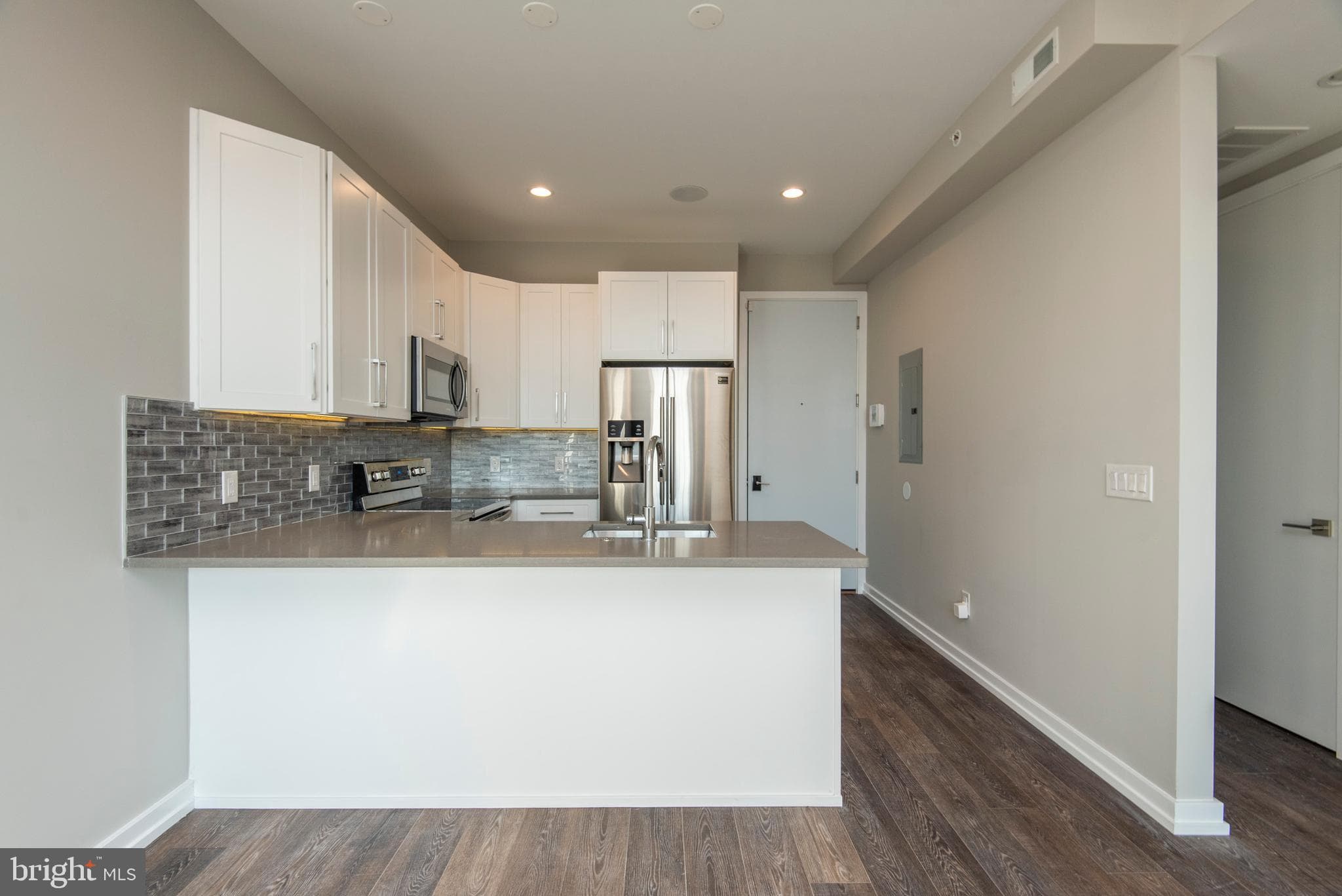 1340 S 13th St #3g, Philadelphia, PA 19147