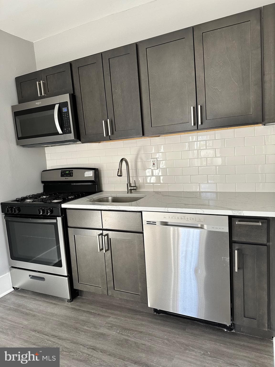 144-6 W Allens Ln #c29, Philadelphia, PA 19119