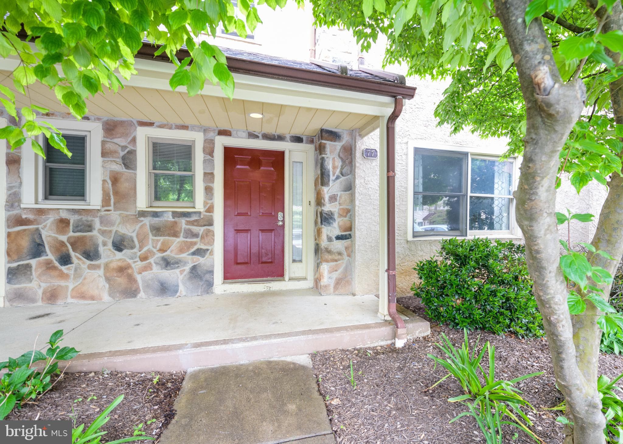 77 Bunker Hill Ct #77, Wayne, PA 19087
