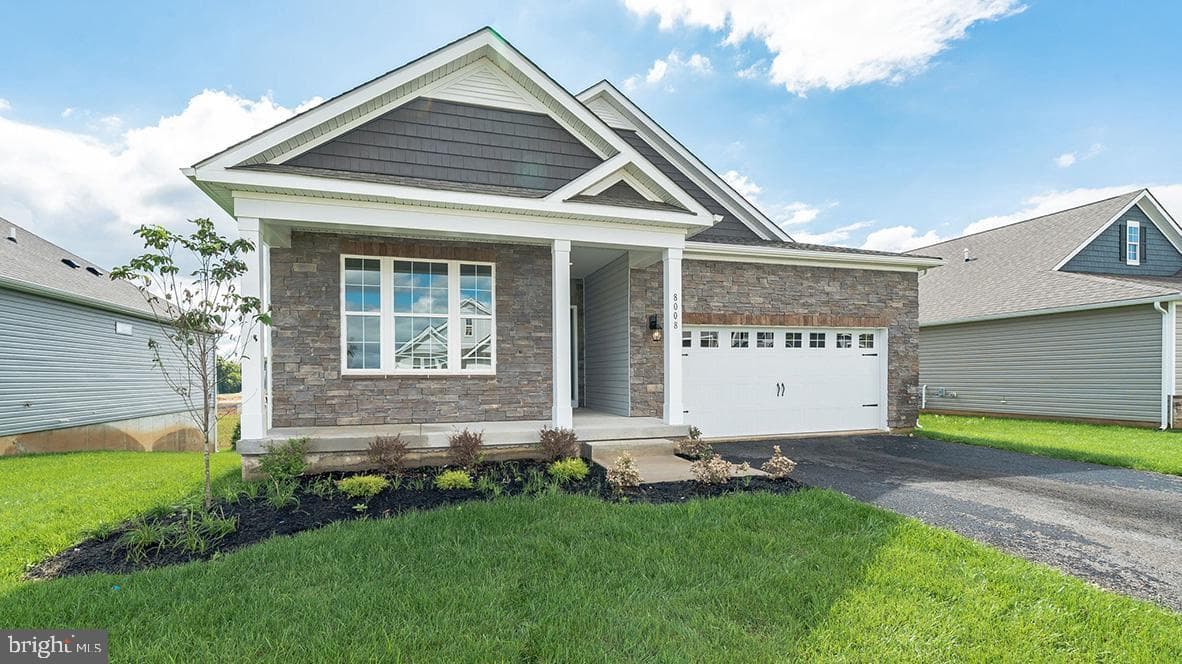 1430 Silk Run, Breinigsville, PA 18031