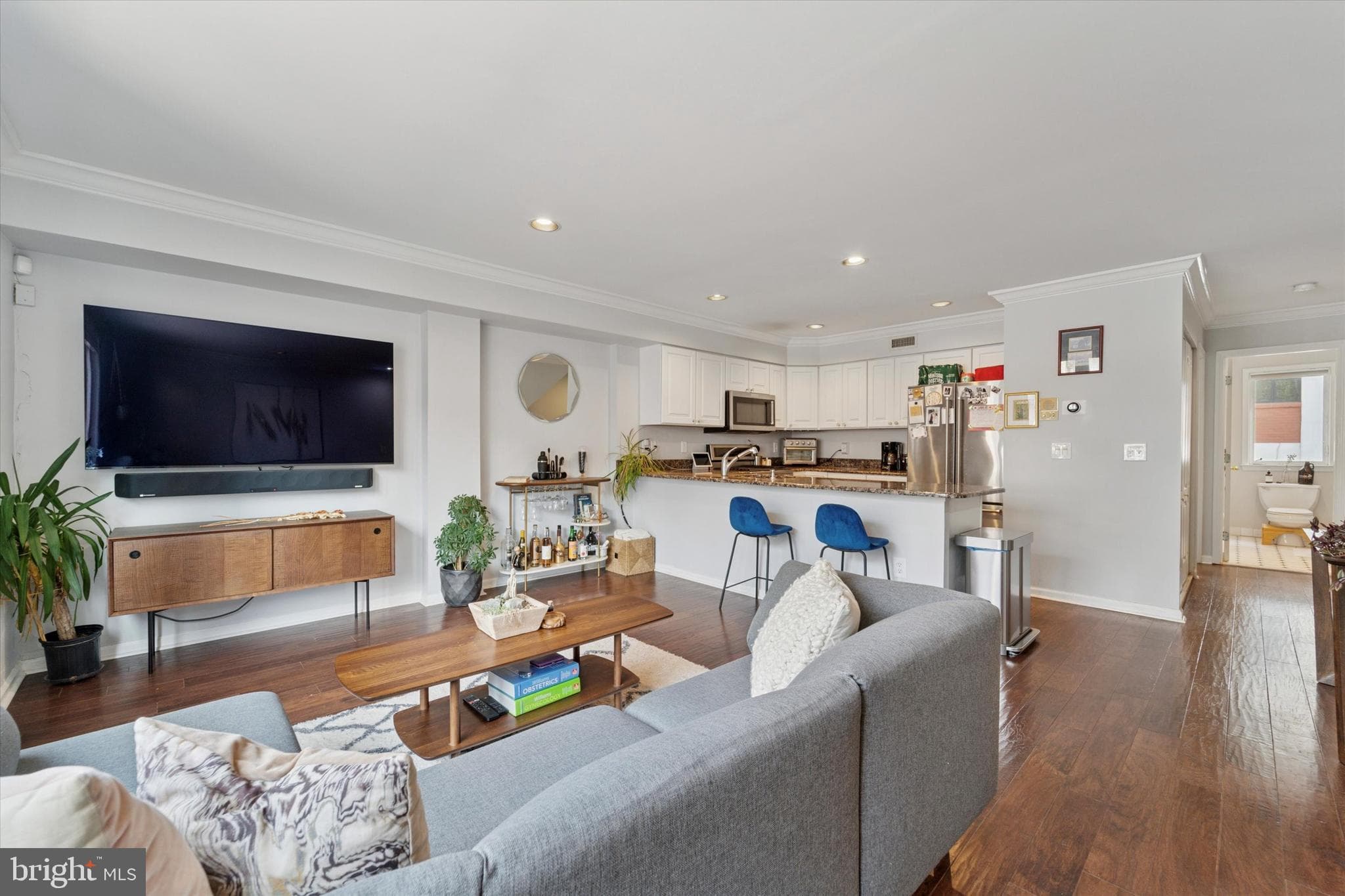 212-24 S 24th St #2416b, Philadelphia, PA 19103