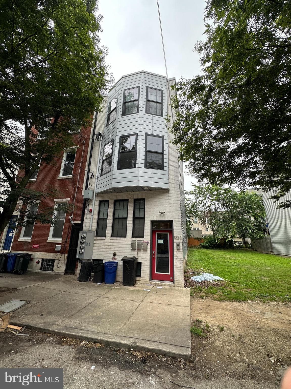 1328 N 7th St #3, Philadelphia, PA 19122