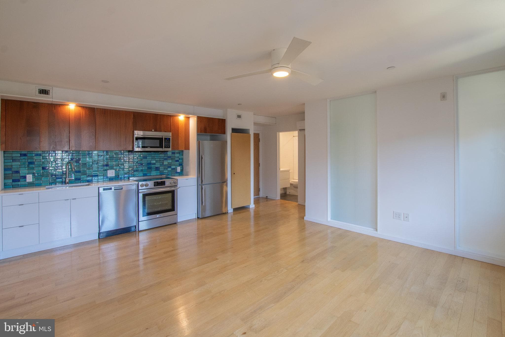 152 W Laurel St #unit 407, Philadelphia, PA 19123