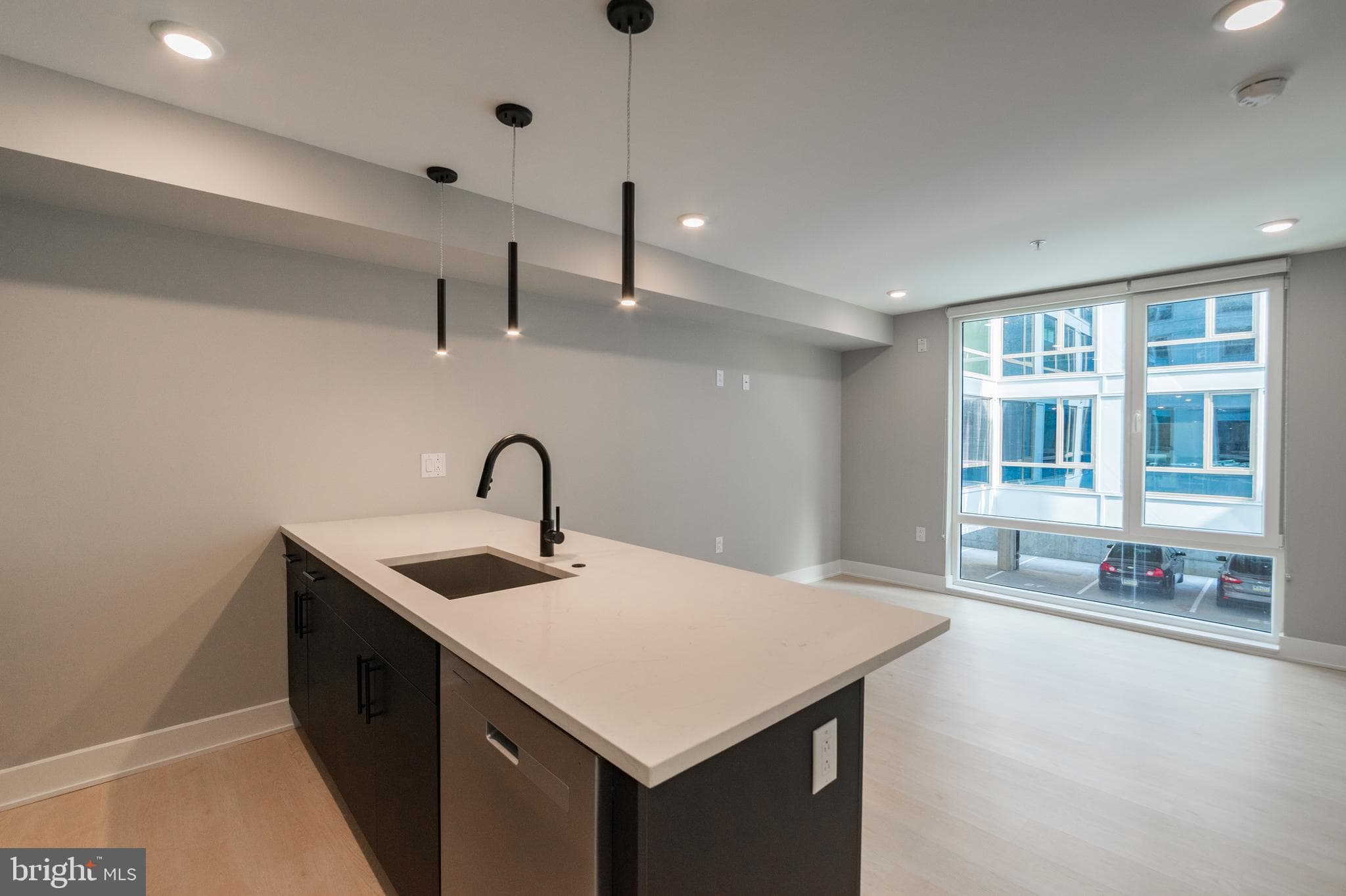 6604 Ridge Ave #402, Philadelphia, PA 19128