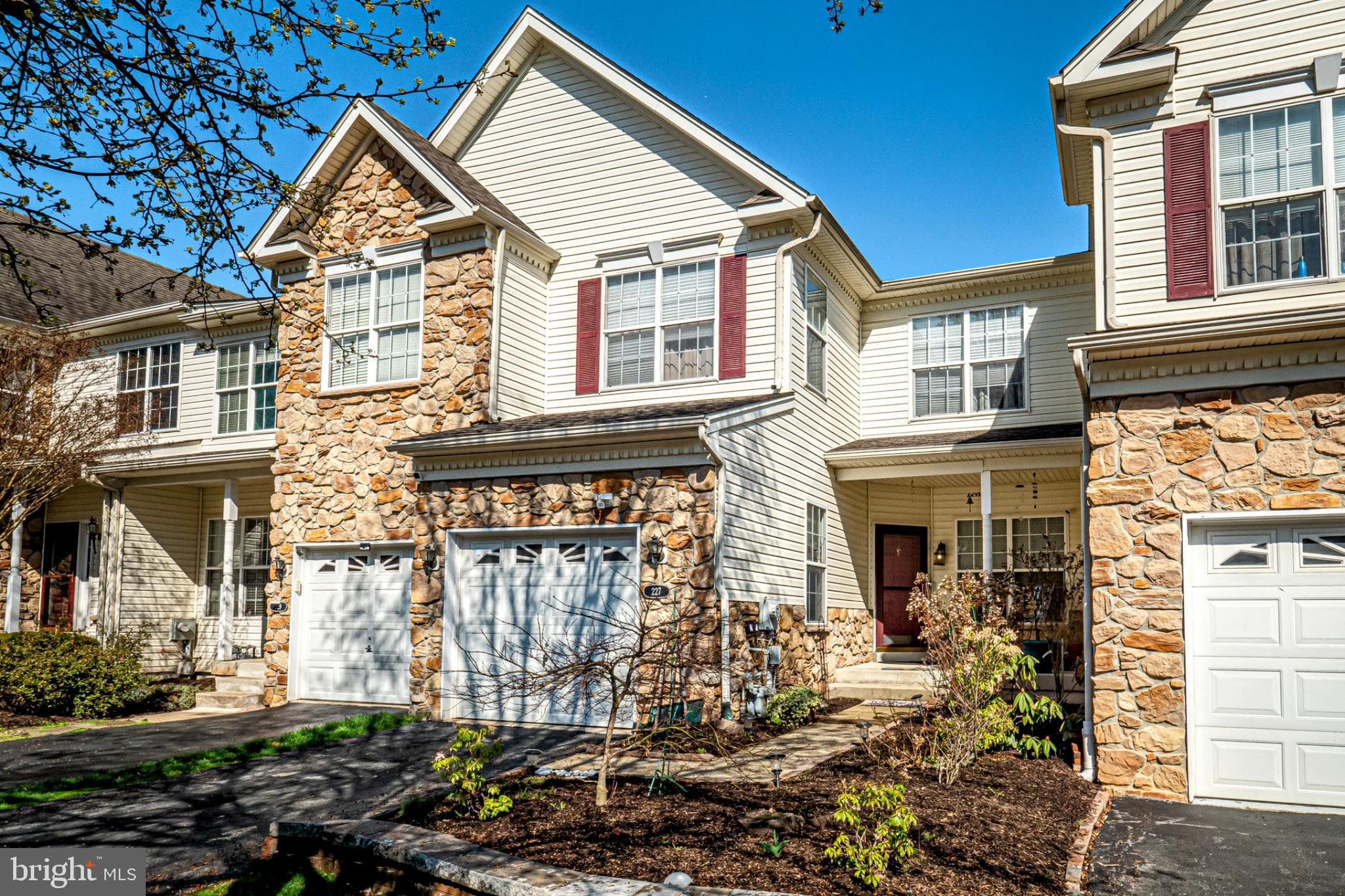 227 Birchwood Dr, West Chester, PA 19380
