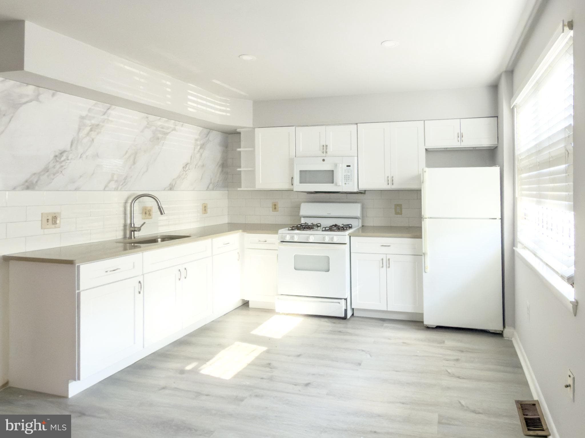 1616 Diamond St, Philadelphia, PA 19121