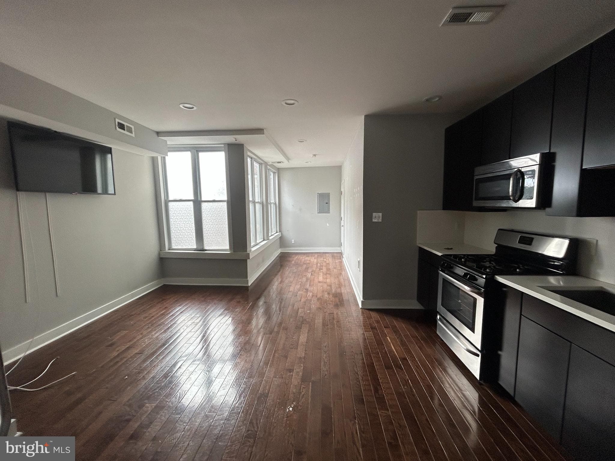 723 Sansom St #4b, Philadelphia, PA 19106
