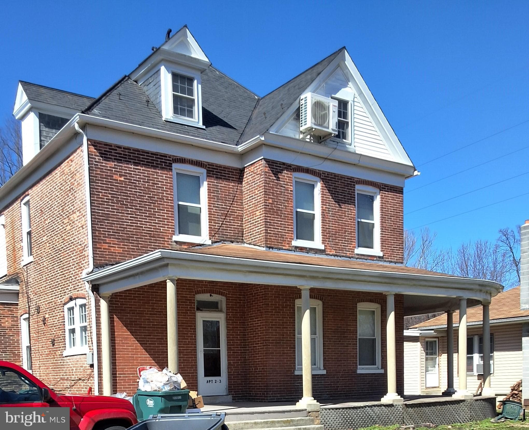 12 N Lime St #1, Quarryville, PA 17566