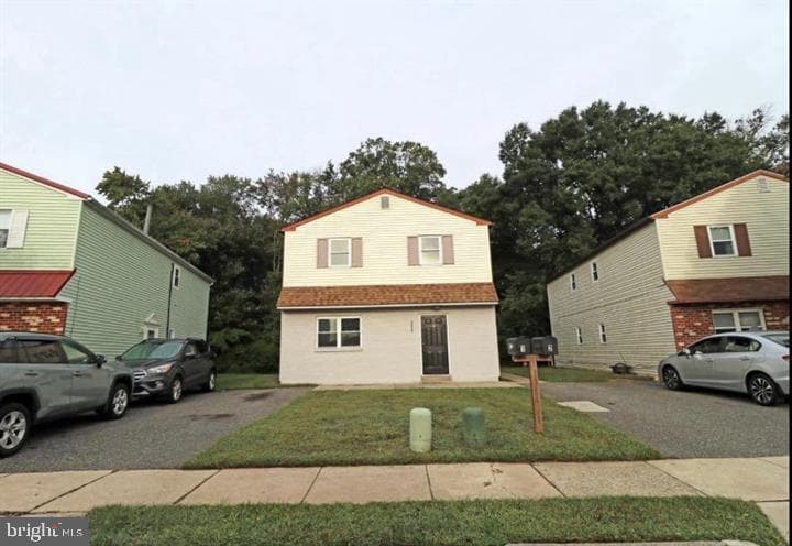 511 Corinthian Ave, Essington, PA 19029