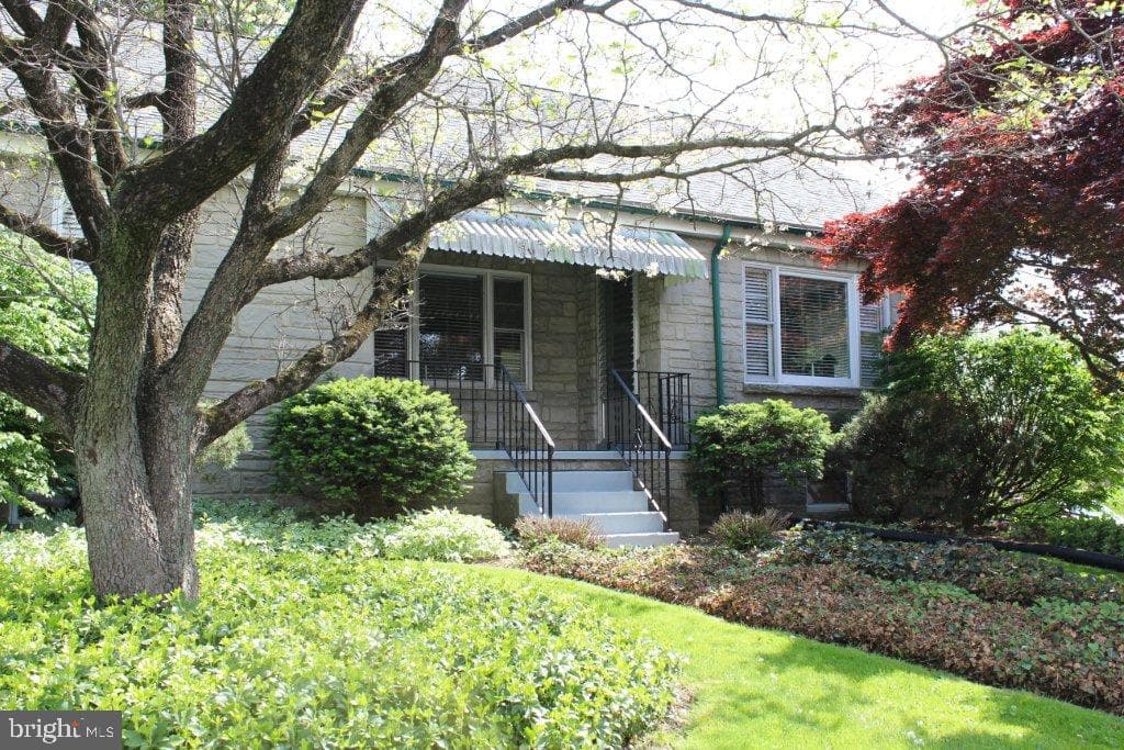 3702 Old Philadelphia Pike, Ronks, PA 17572