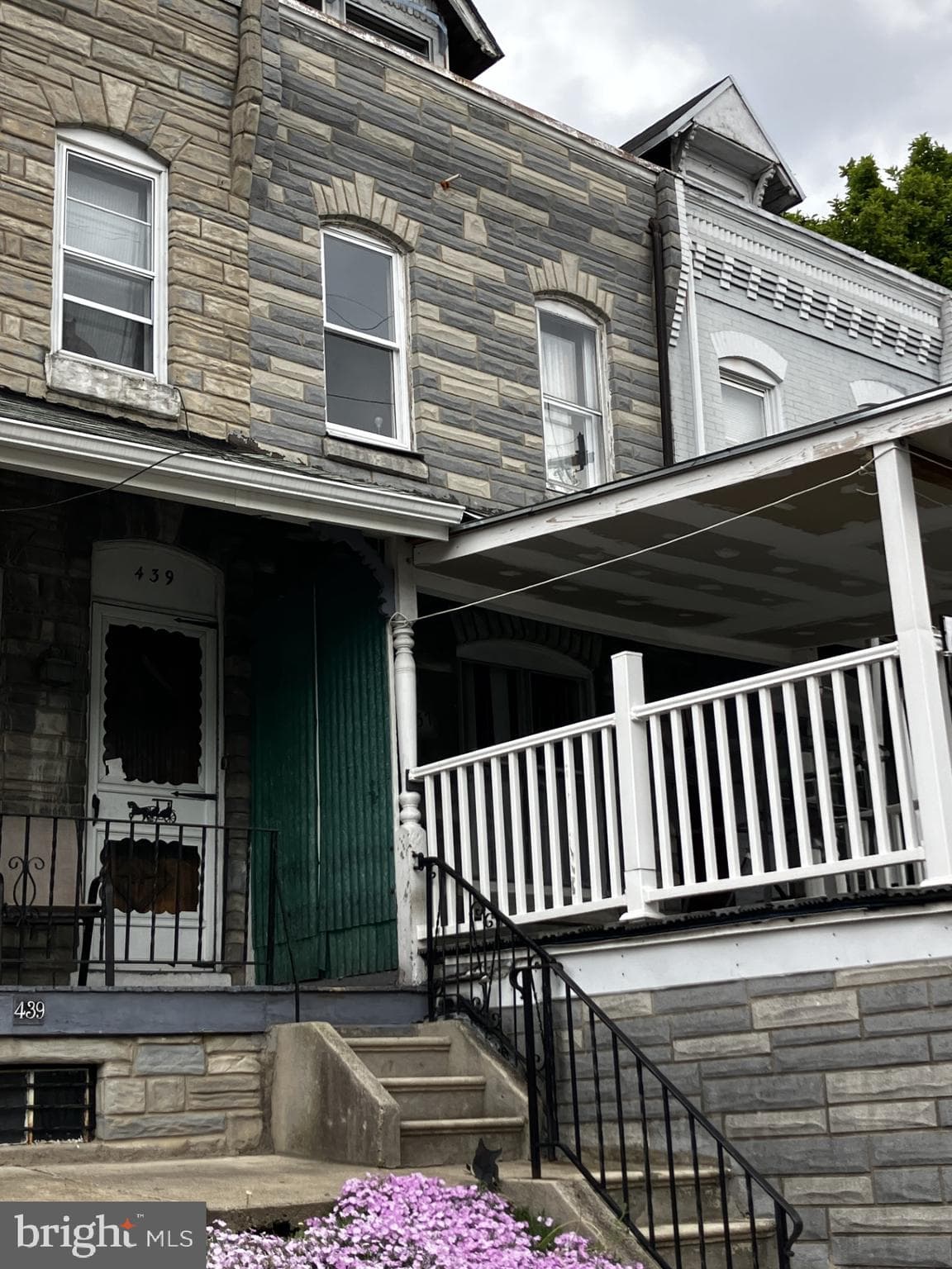 437 Linden St, Reading, PA 19604