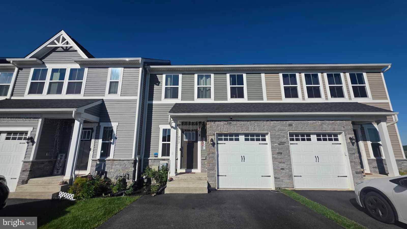 252 Chase Dr, Downingtown, PA 19335