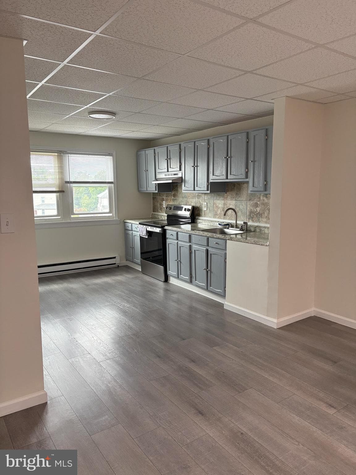 532 N Easton Rd, Glenside, PA 19038