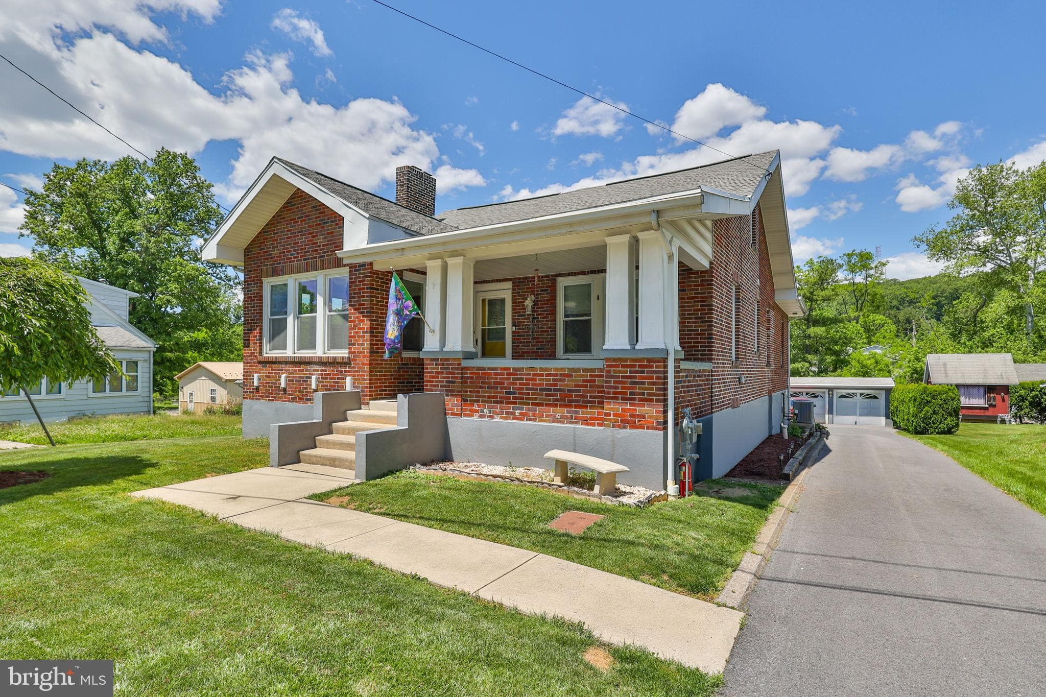 1635 E Emmaus Ave, Allentown, PA 18103