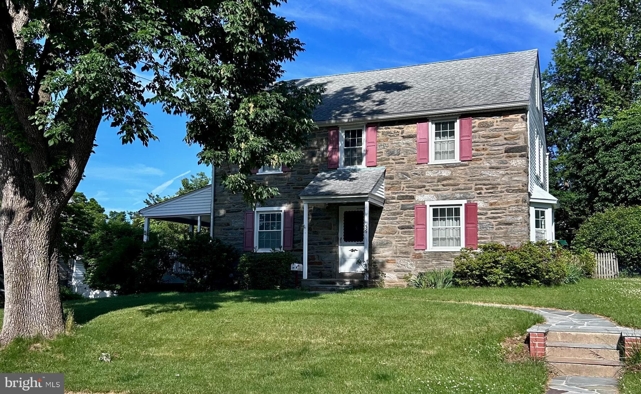 56 N New Ardmore Ave, Broomall, PA 19008