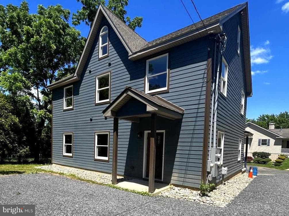 135 W Maple Ave #2nd Floor, Langhorne, PA 19047