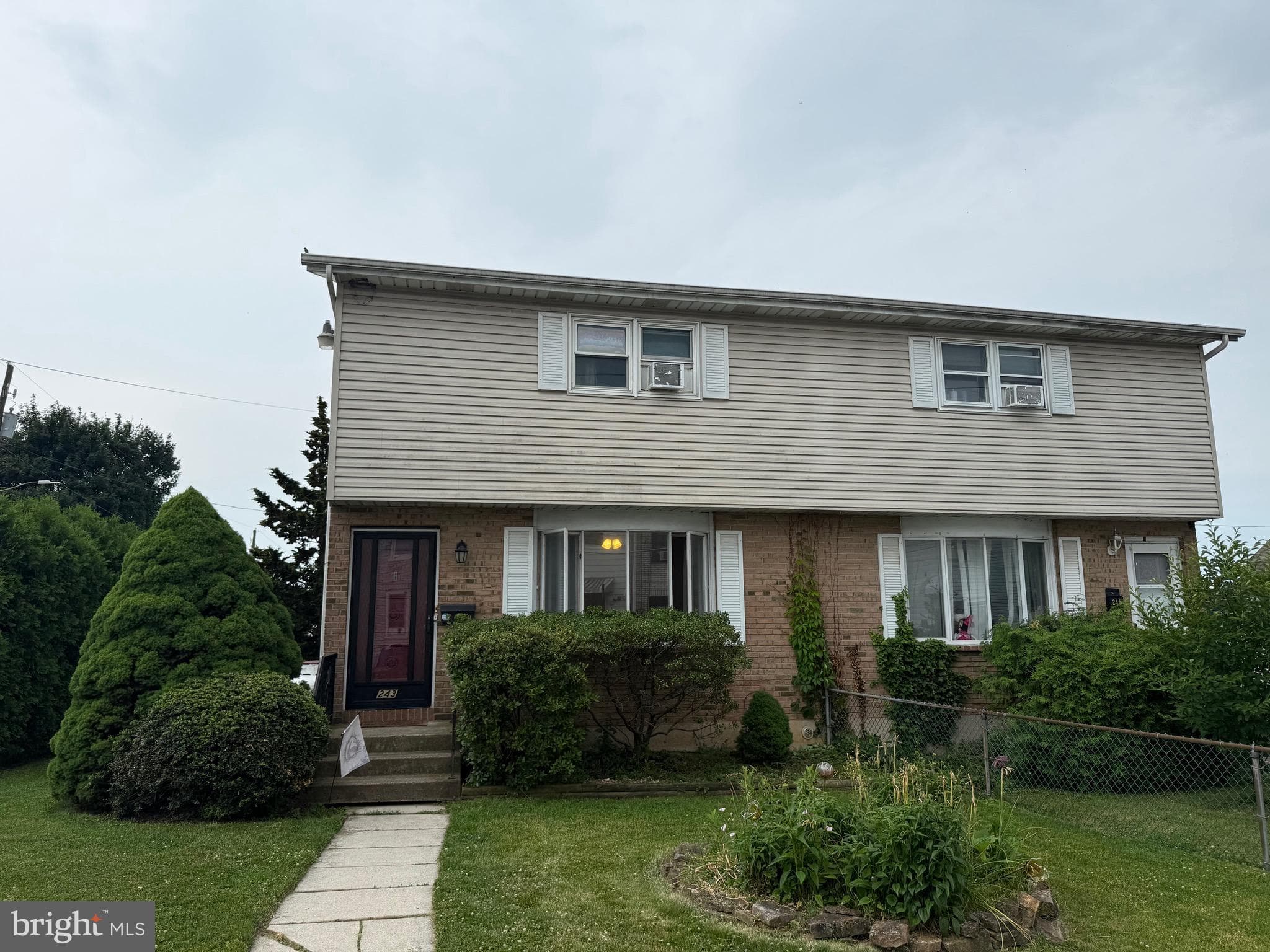 243 Wood St, Catasauqua, PA 18032