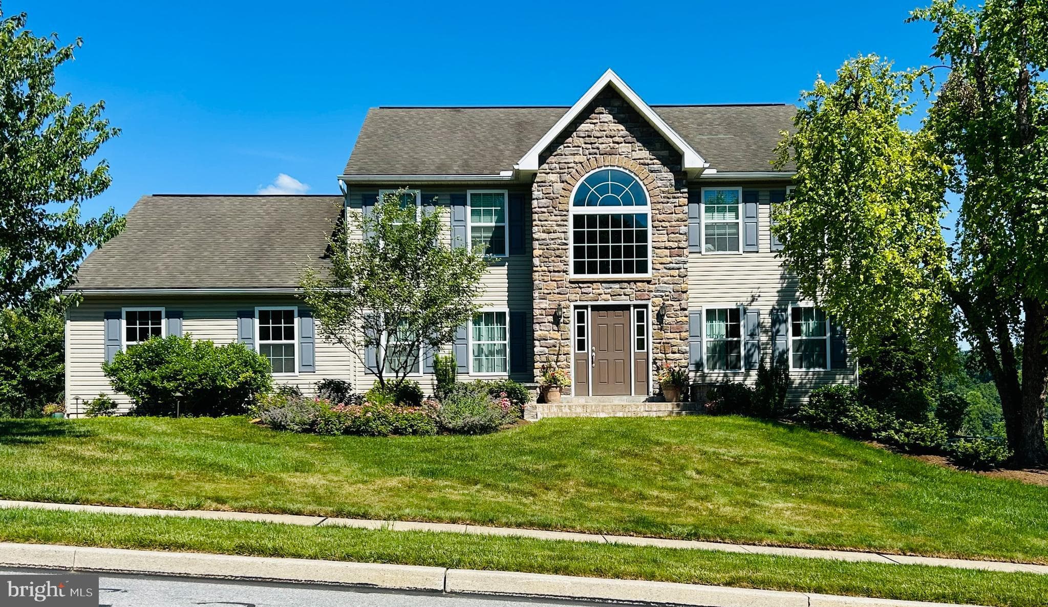 21 Hilgert Ave, Shillington, PA 19607