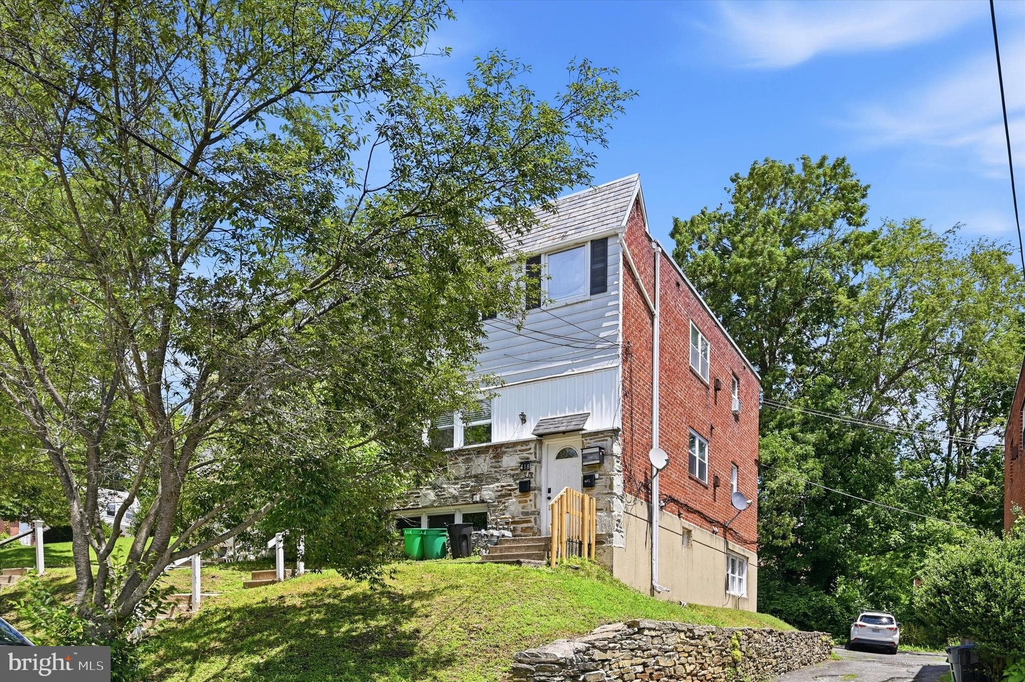 418 W Jefferson St #1, Media, PA 19063