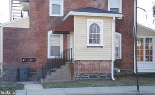 843 Cricket Ave #apt. # 3, Ardmore, PA 19003