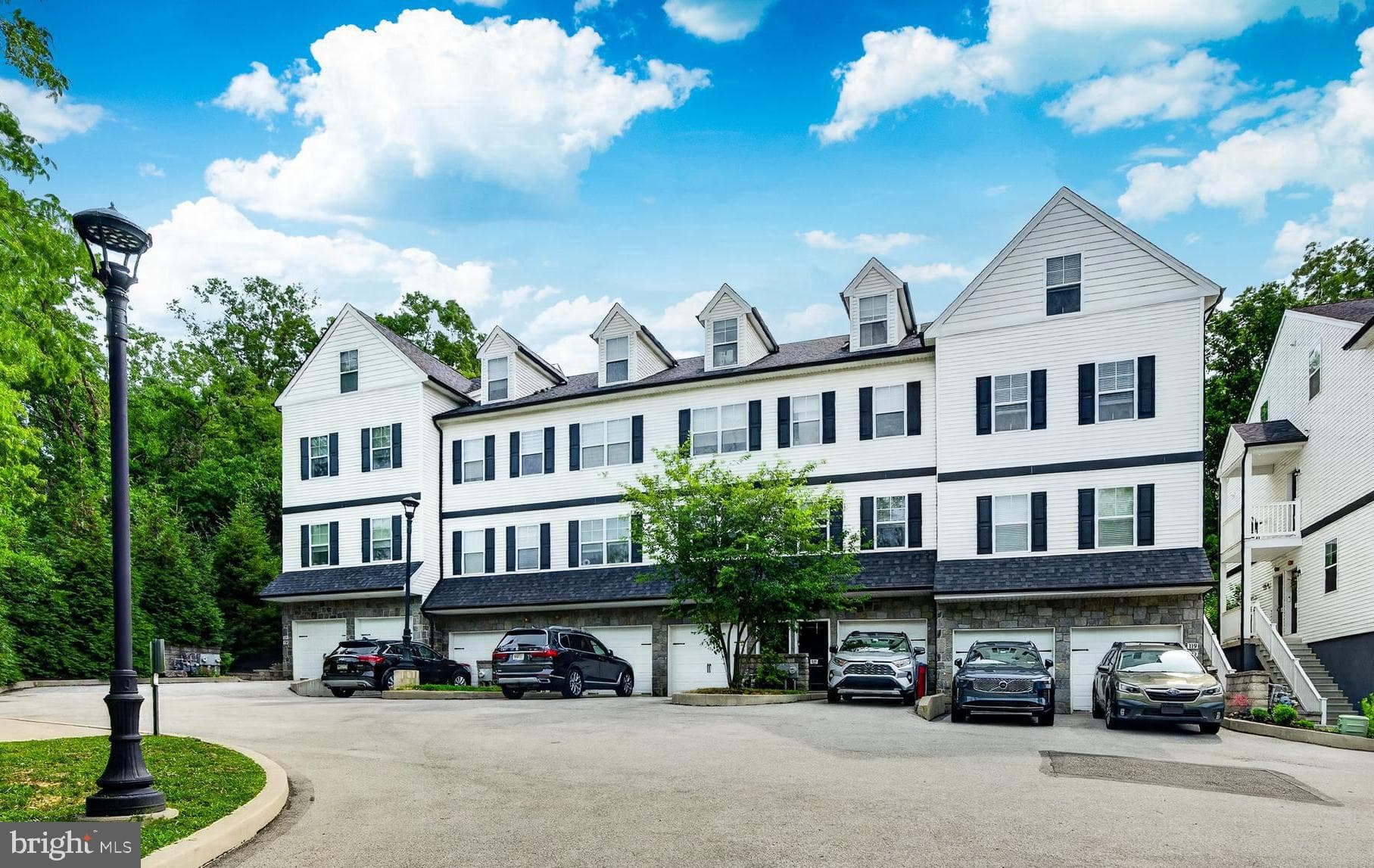 123 Colwell Ln, Conshohocken, PA 19428