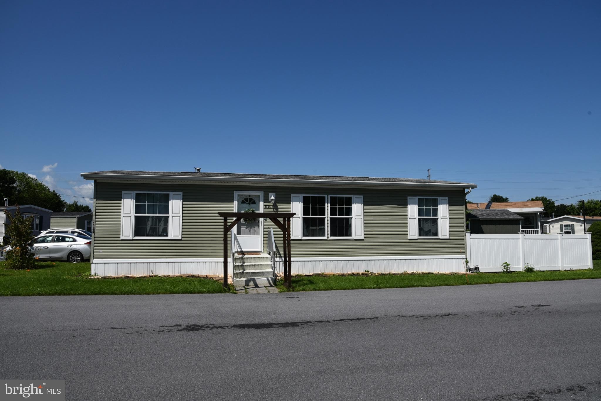 7424 Marquis Dr, Trexlertown, PA 18087