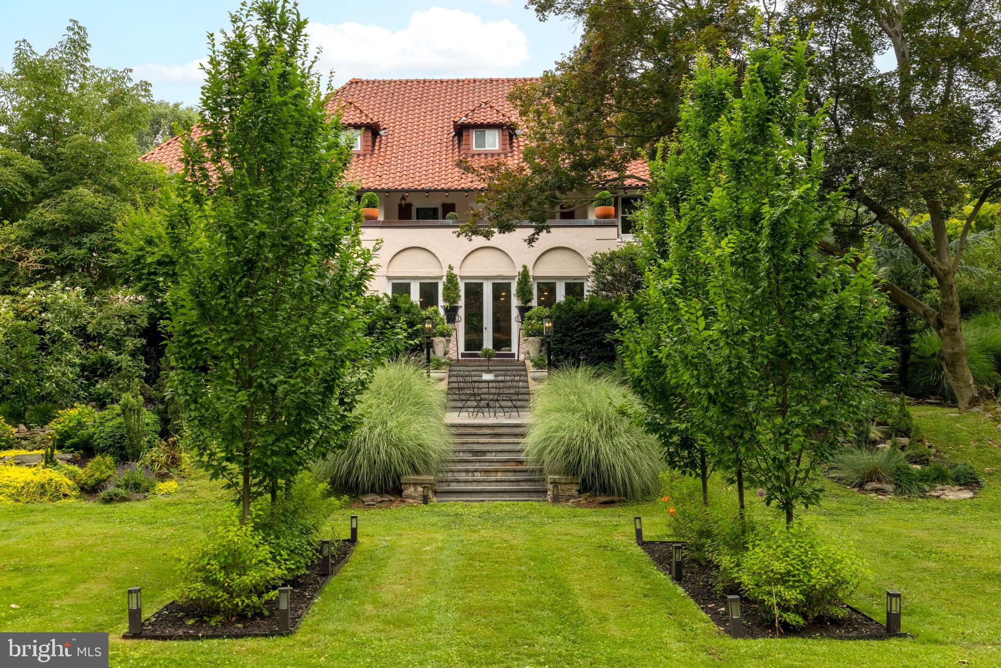 1212 Lenox Rd, Jenkintown, PA 19046