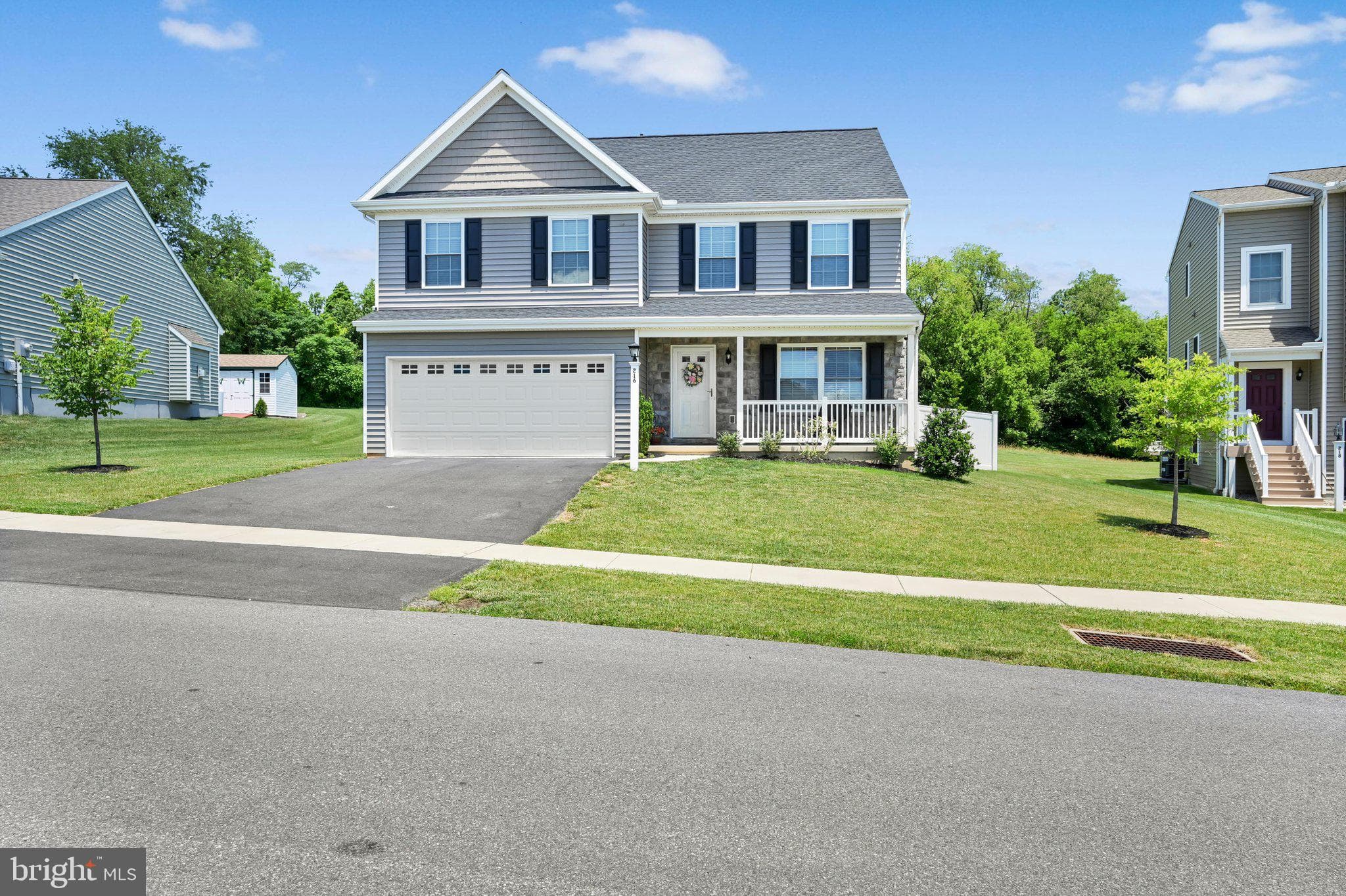 216 Darlington Ct, New Providence, PA 17560