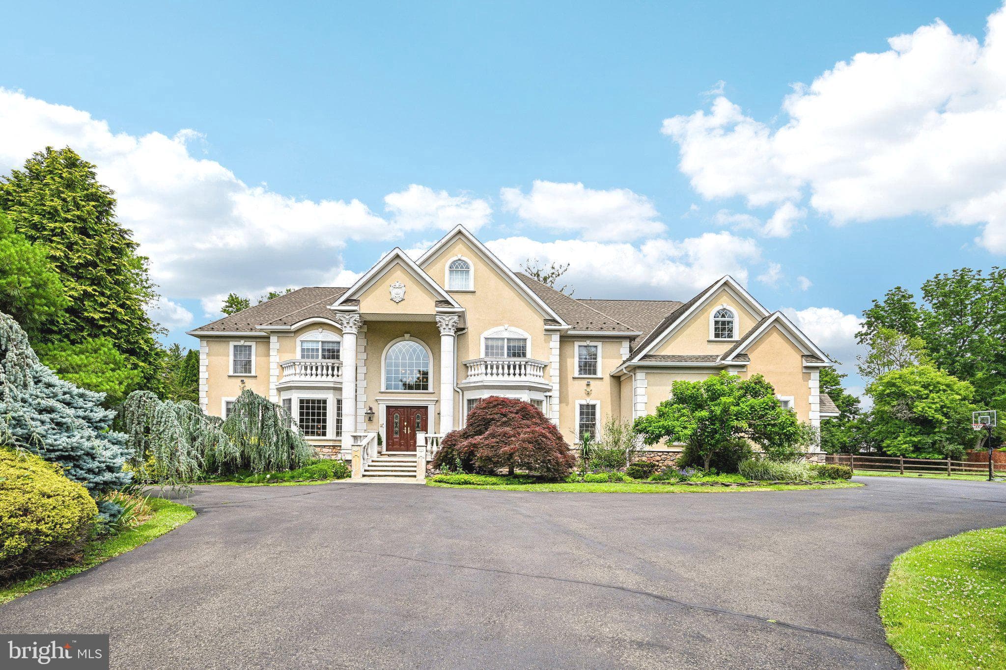 434 Meetinghouse Rd, Ambler, PA 19002