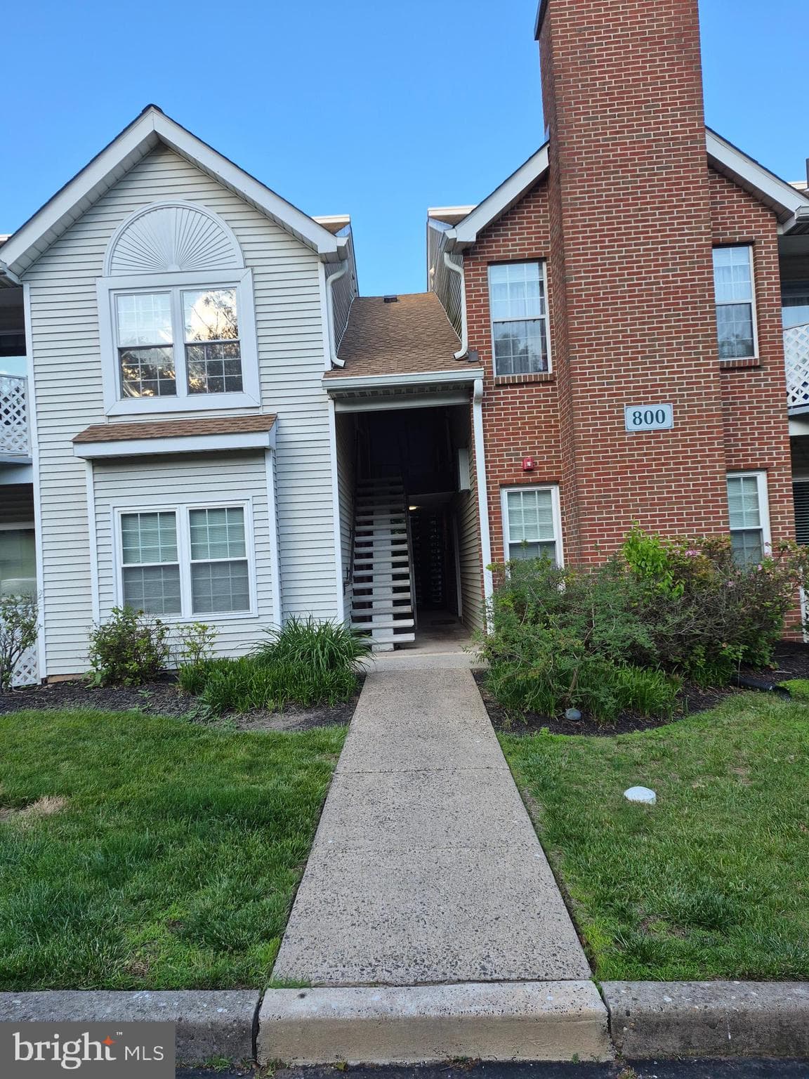 812 Diamond Dr, Newtown, PA 18940