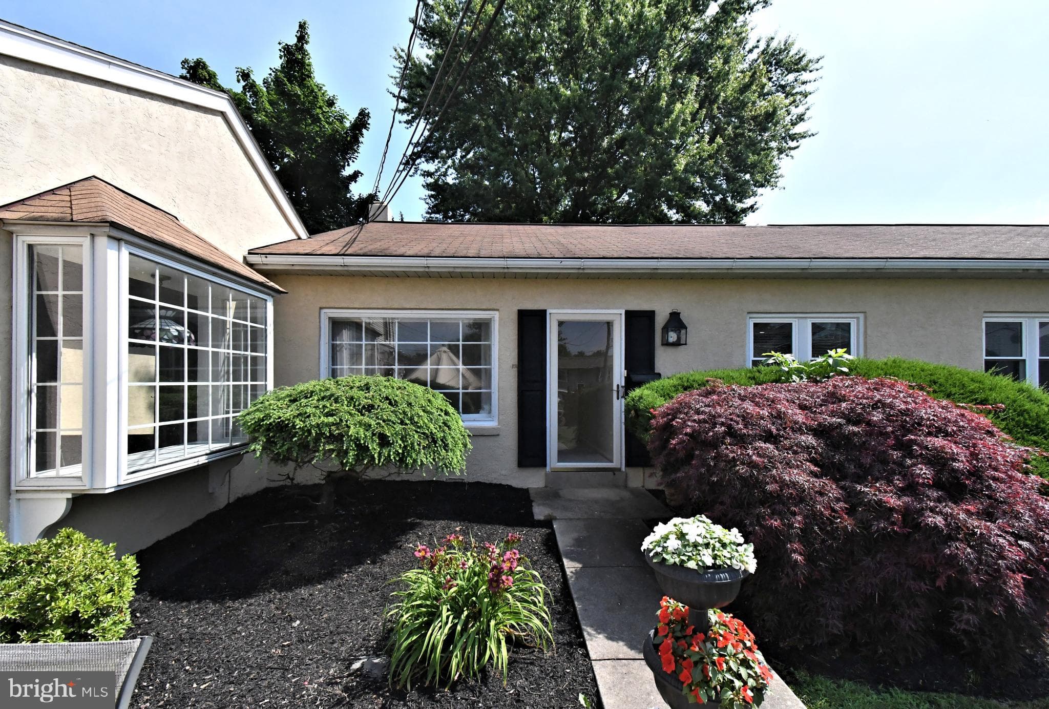 137 S 3rd St Apt A 3rd, Telford, PA 18969