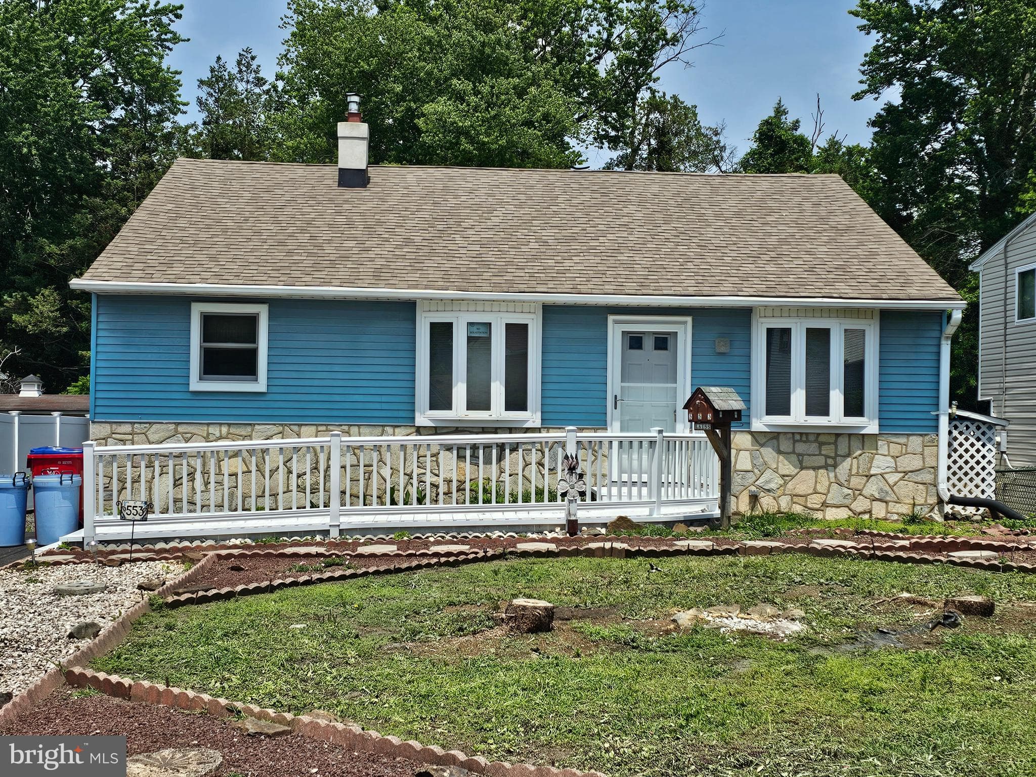 553 8th Ave, Warminster, PA 18974