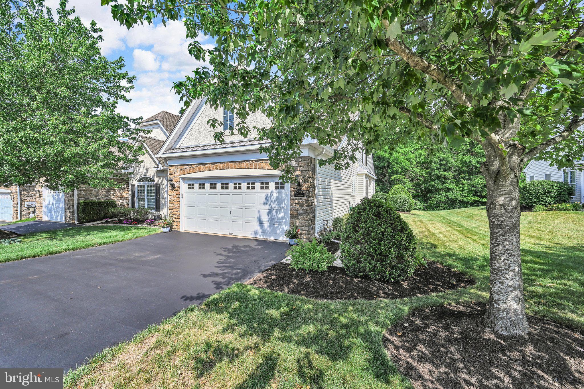373 Brittany Ct, Souderton, PA 18964