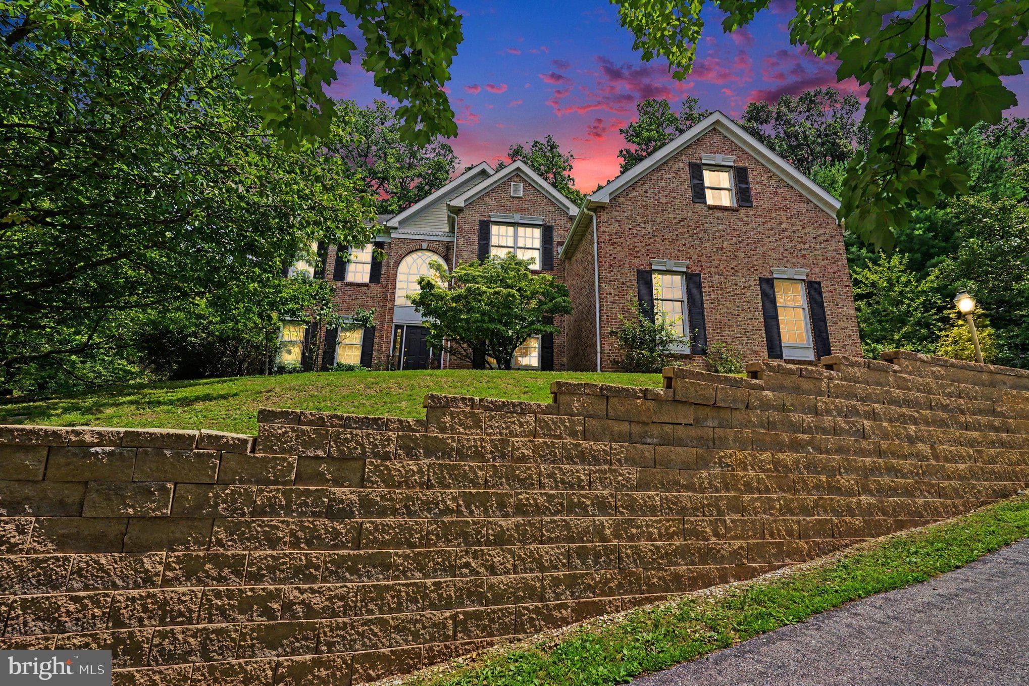 505 Springview Ln, Phoenixville, PA 19460