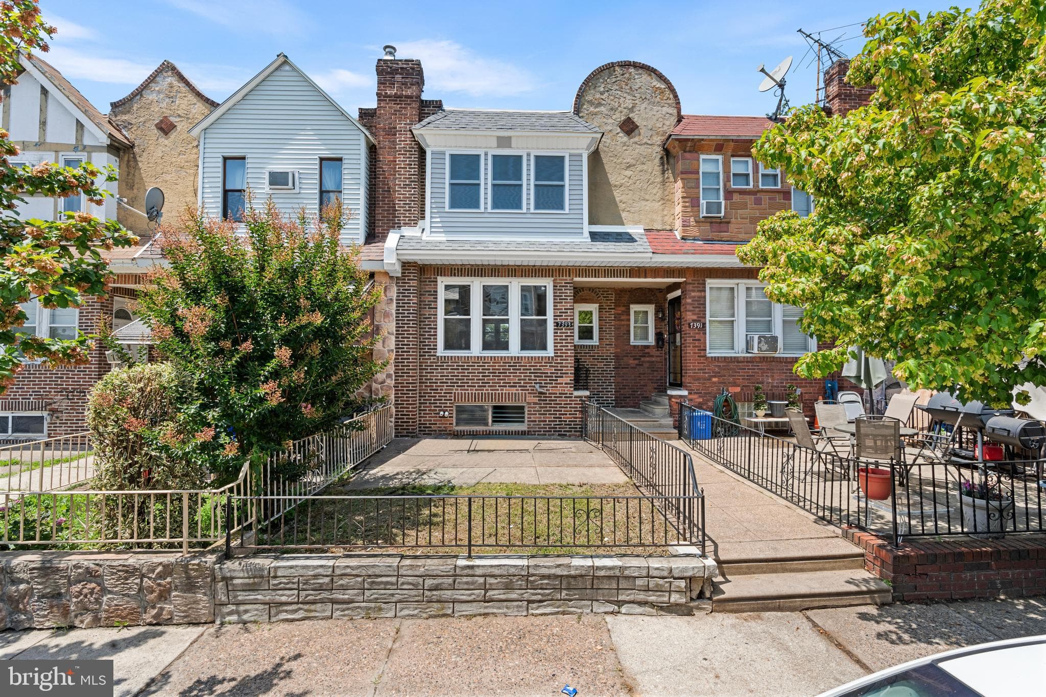 7393 Wheeler St, Philadelphia, PA 19153