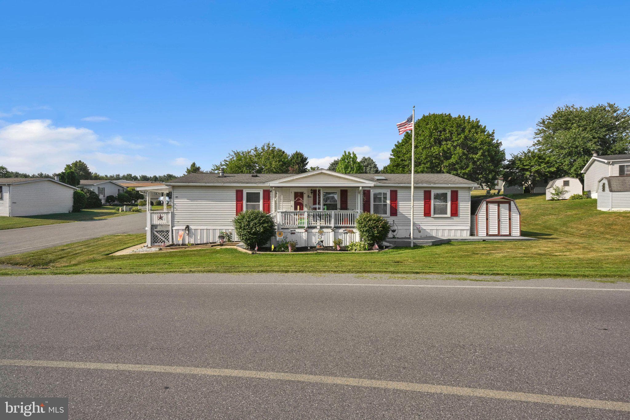 200 Finch Ct, Lancaster, PA 17603