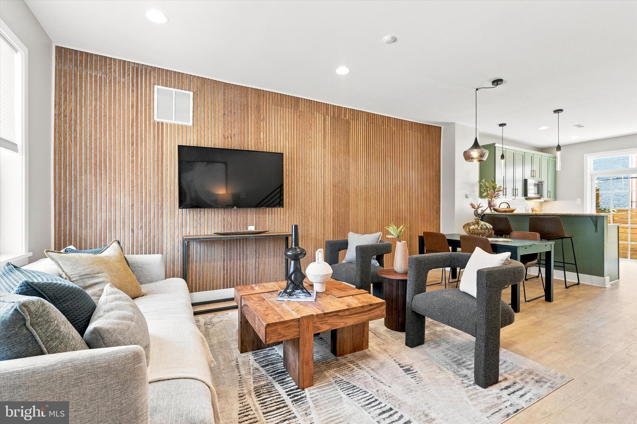 1722 Alter St, Philadelphia, PA 19146