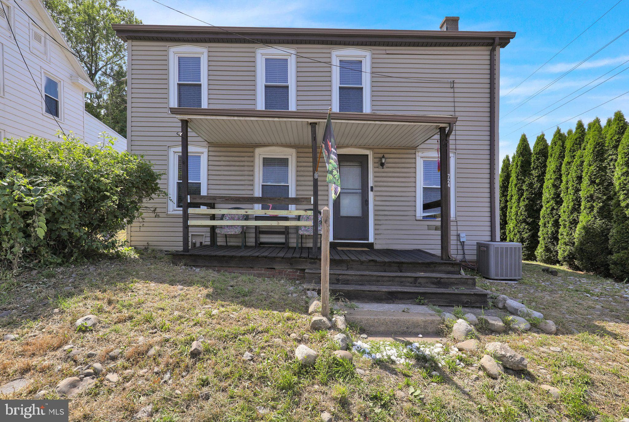 724 Rohrerstown Rd, Lancaster, PA 17603