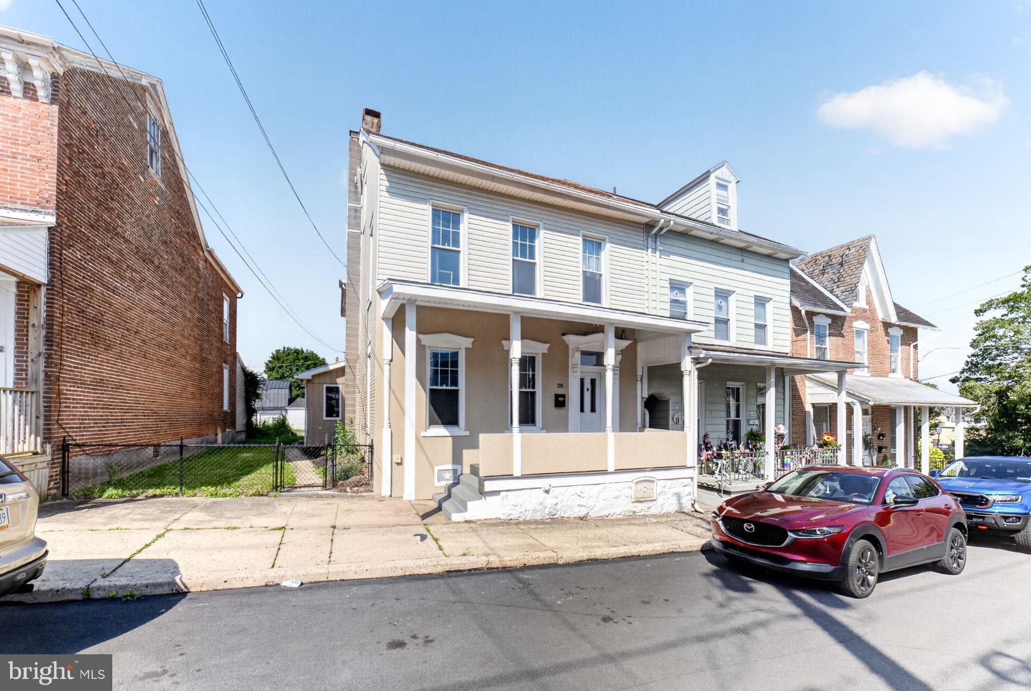 28 S 5th St, Emmaus, PA 18049