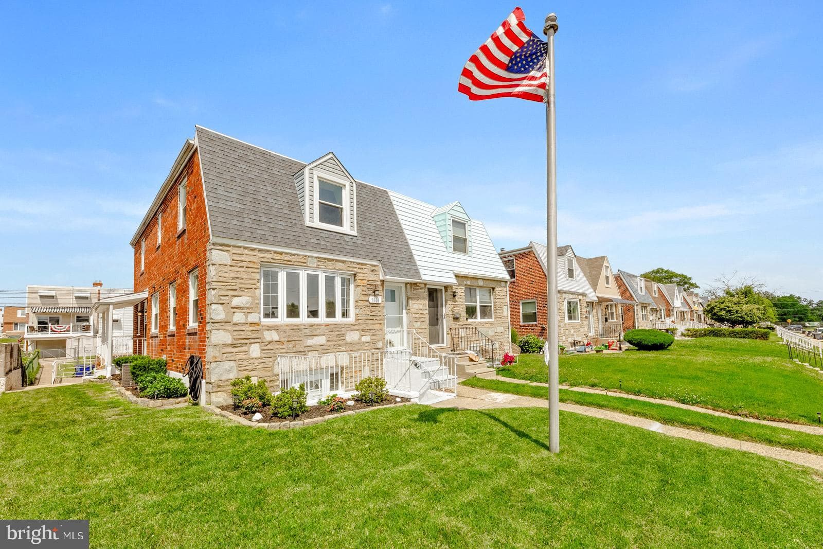 9614 Convent Ave, Philadelphia, PA 19114
