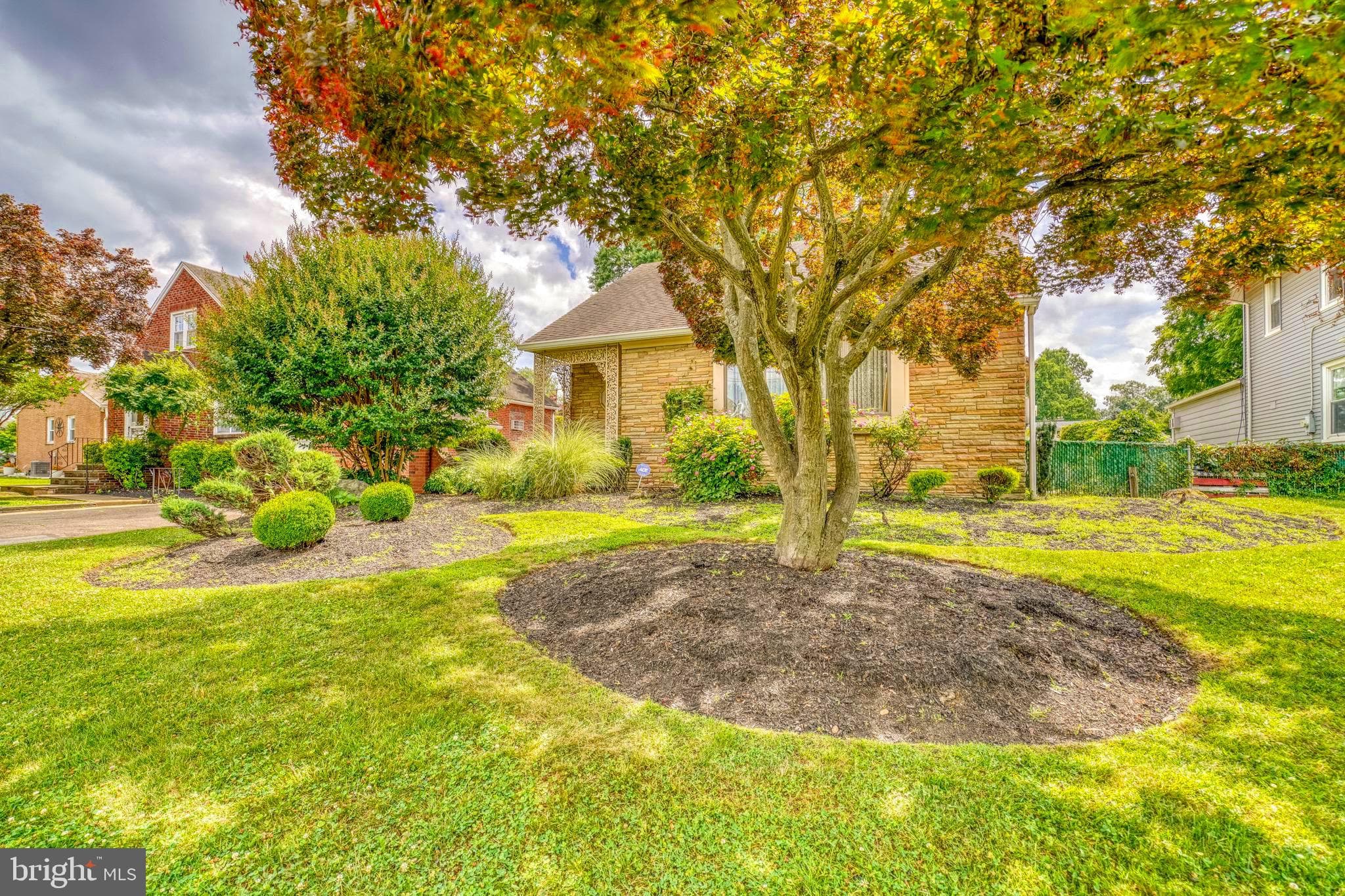 4620 Convent Ln, Philadelphia, PA 19114