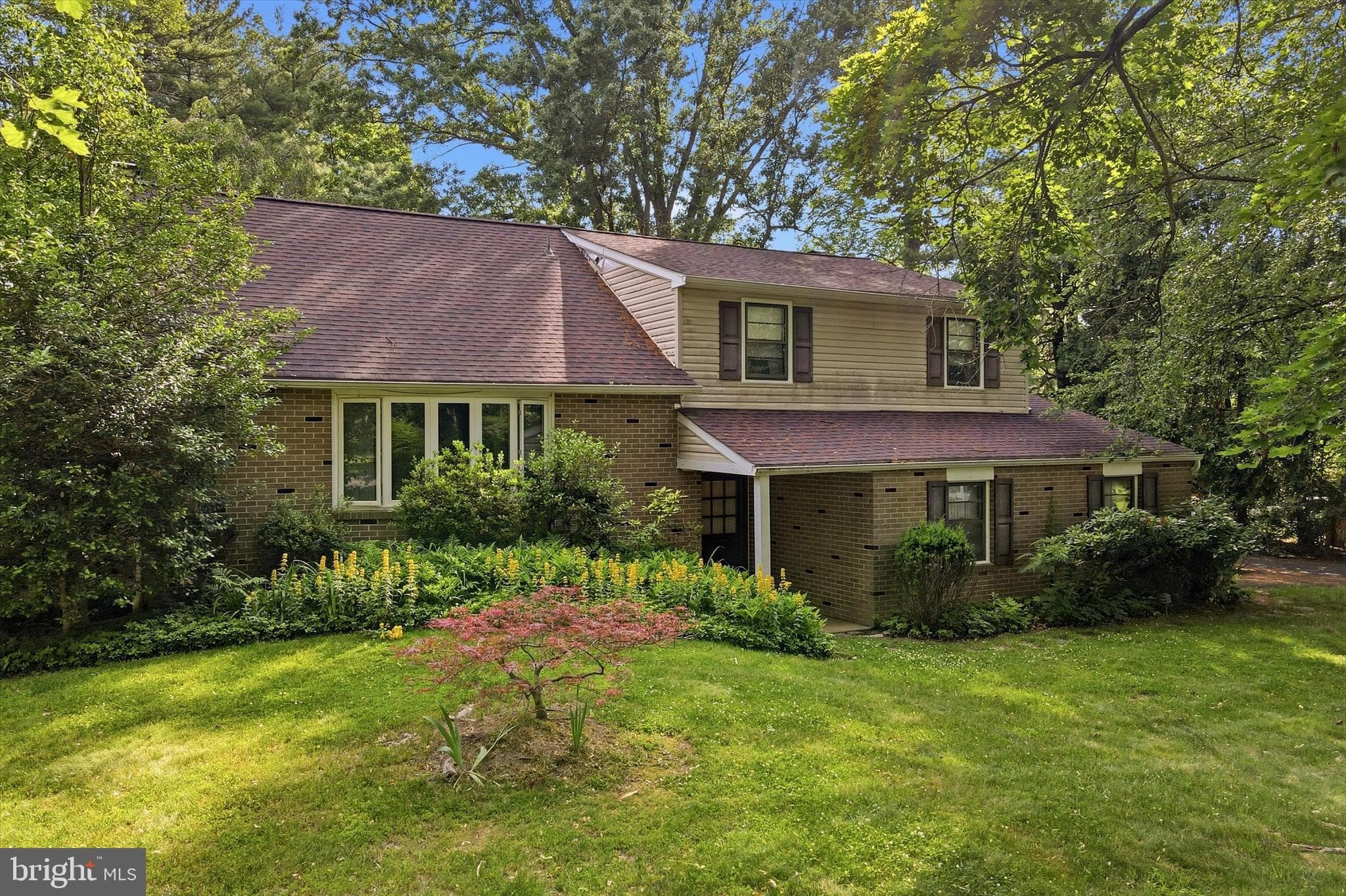 3832 Forest Dr, Doylestown, PA 18902