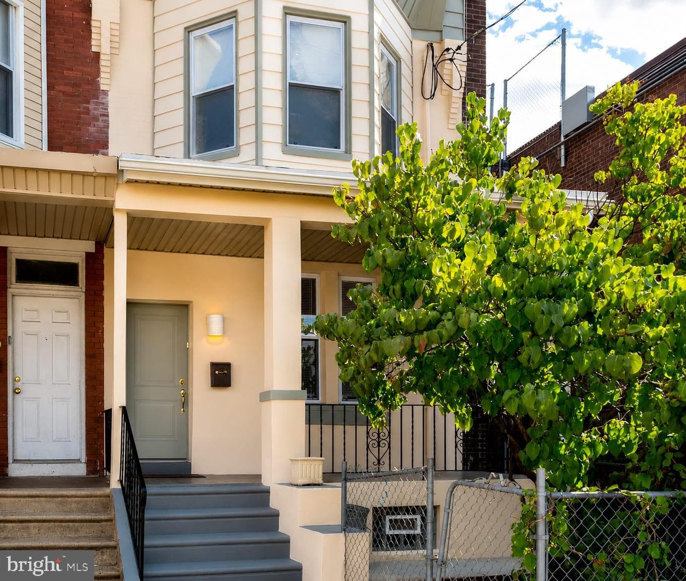 5148 Sansom St, Philadelphia, PA 19139
