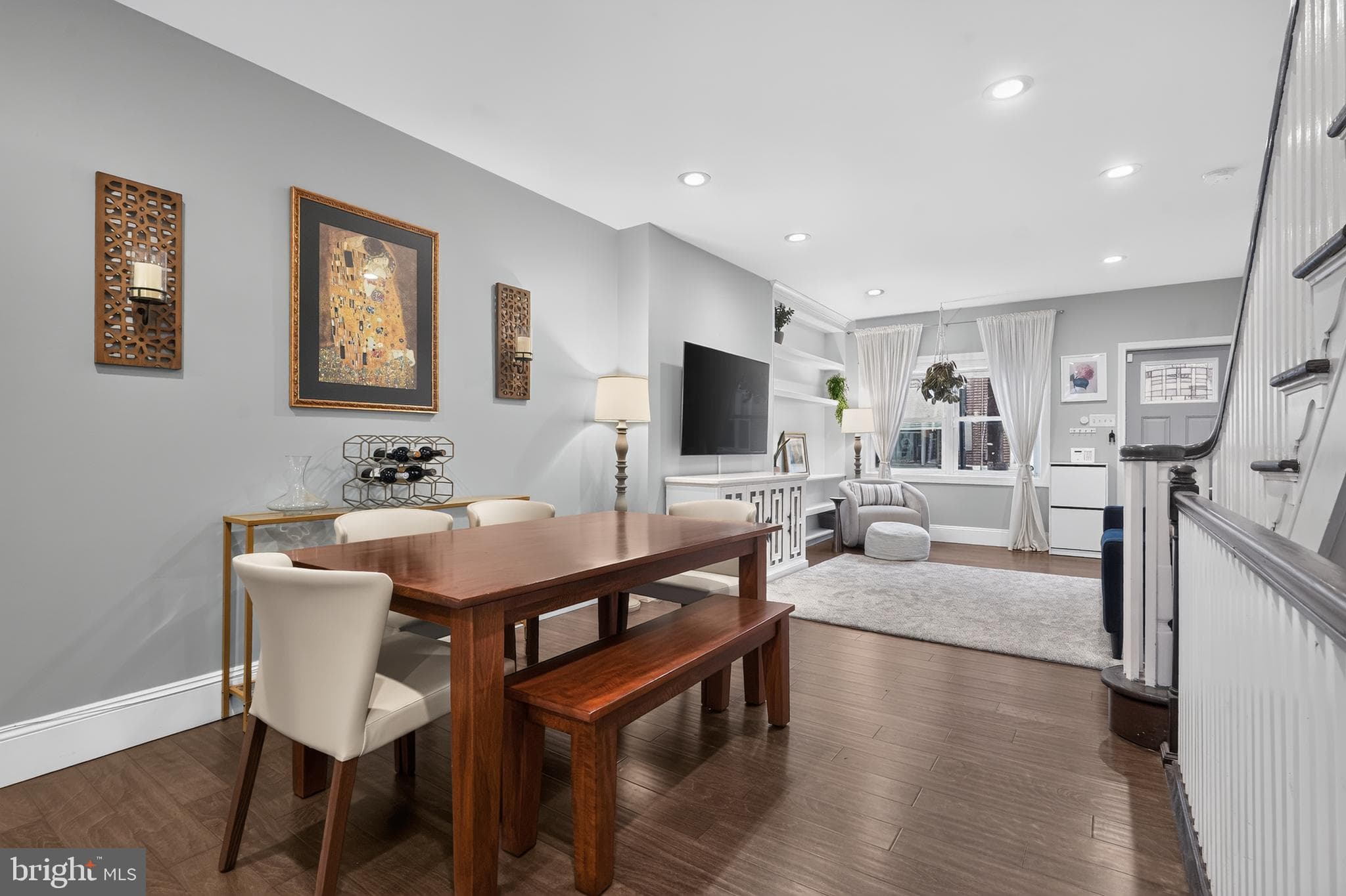 2319 S Warnock St, Philadelphia, PA 19148