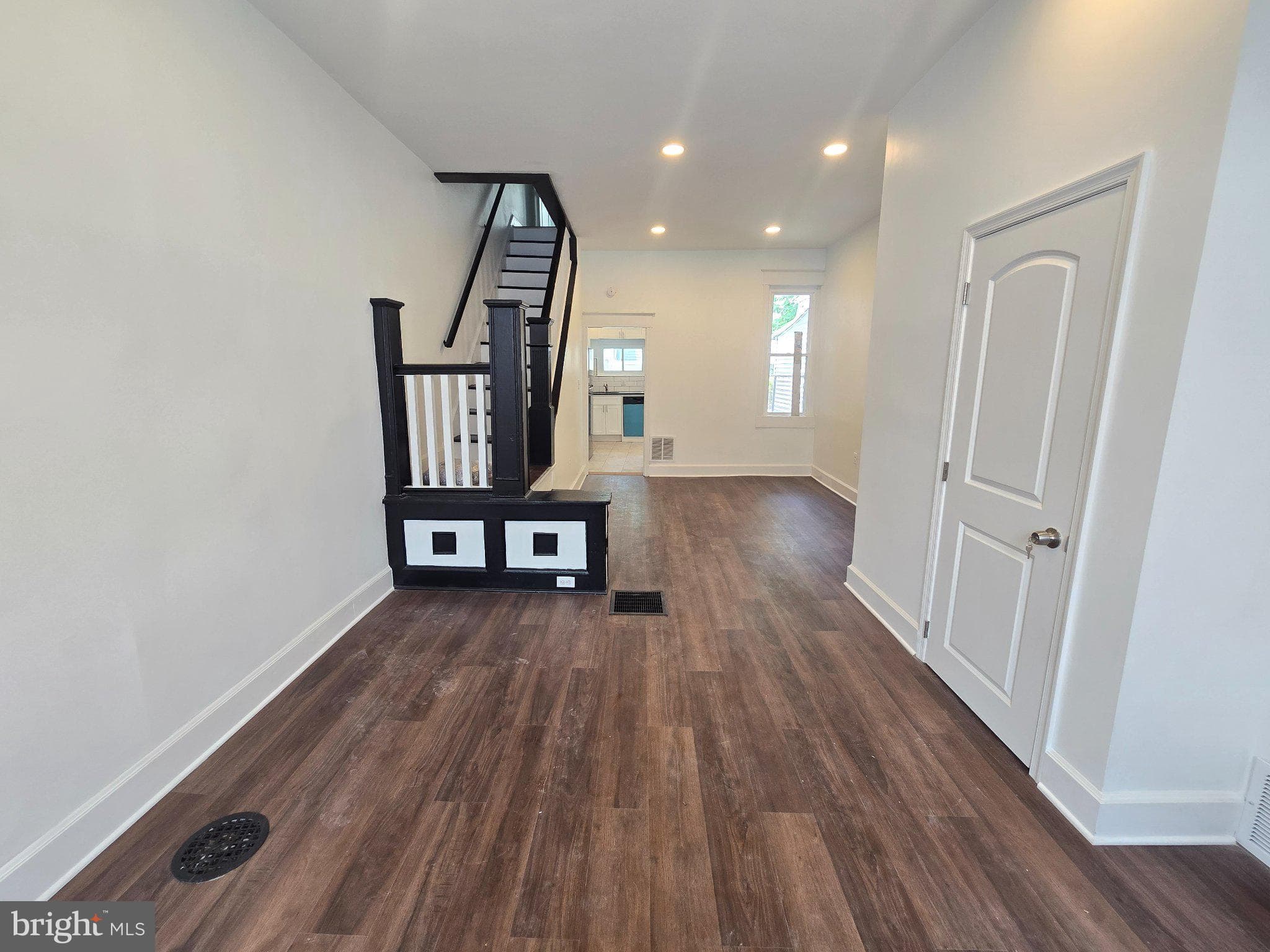 2613 Oakford St, Philadelphia, PA 19146