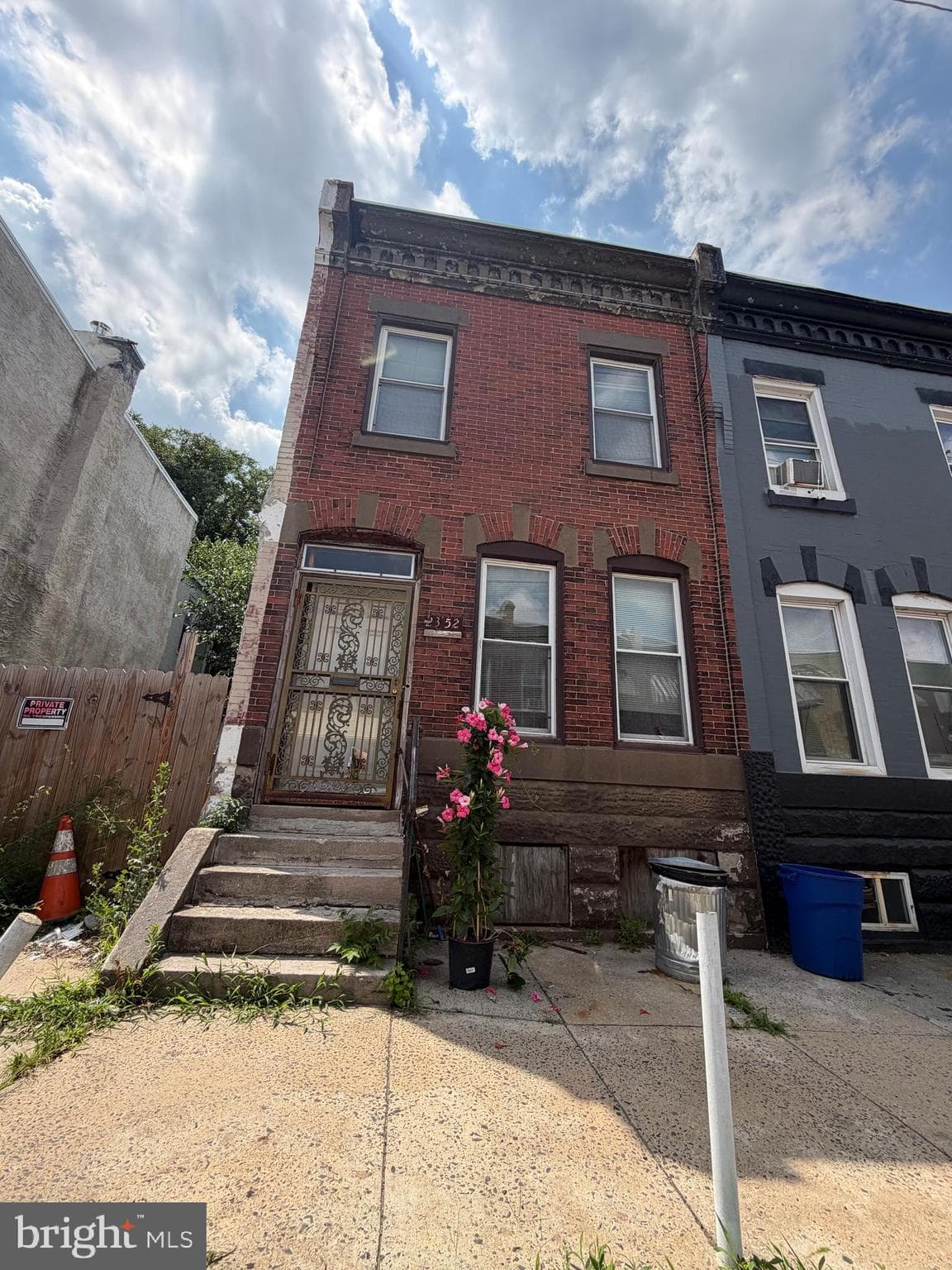 2352 N Woodstock St, Philadelphia, PA 19132