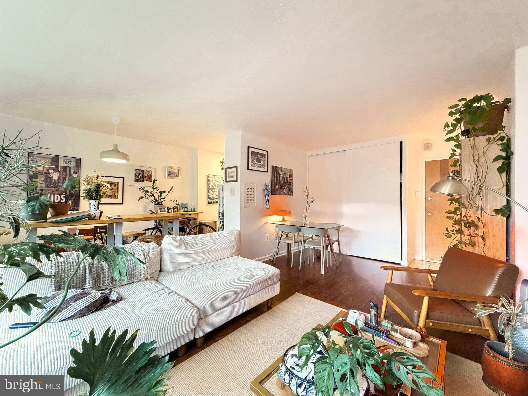 2101-17 Chestnut St #417, Philadelphia, PA 19103