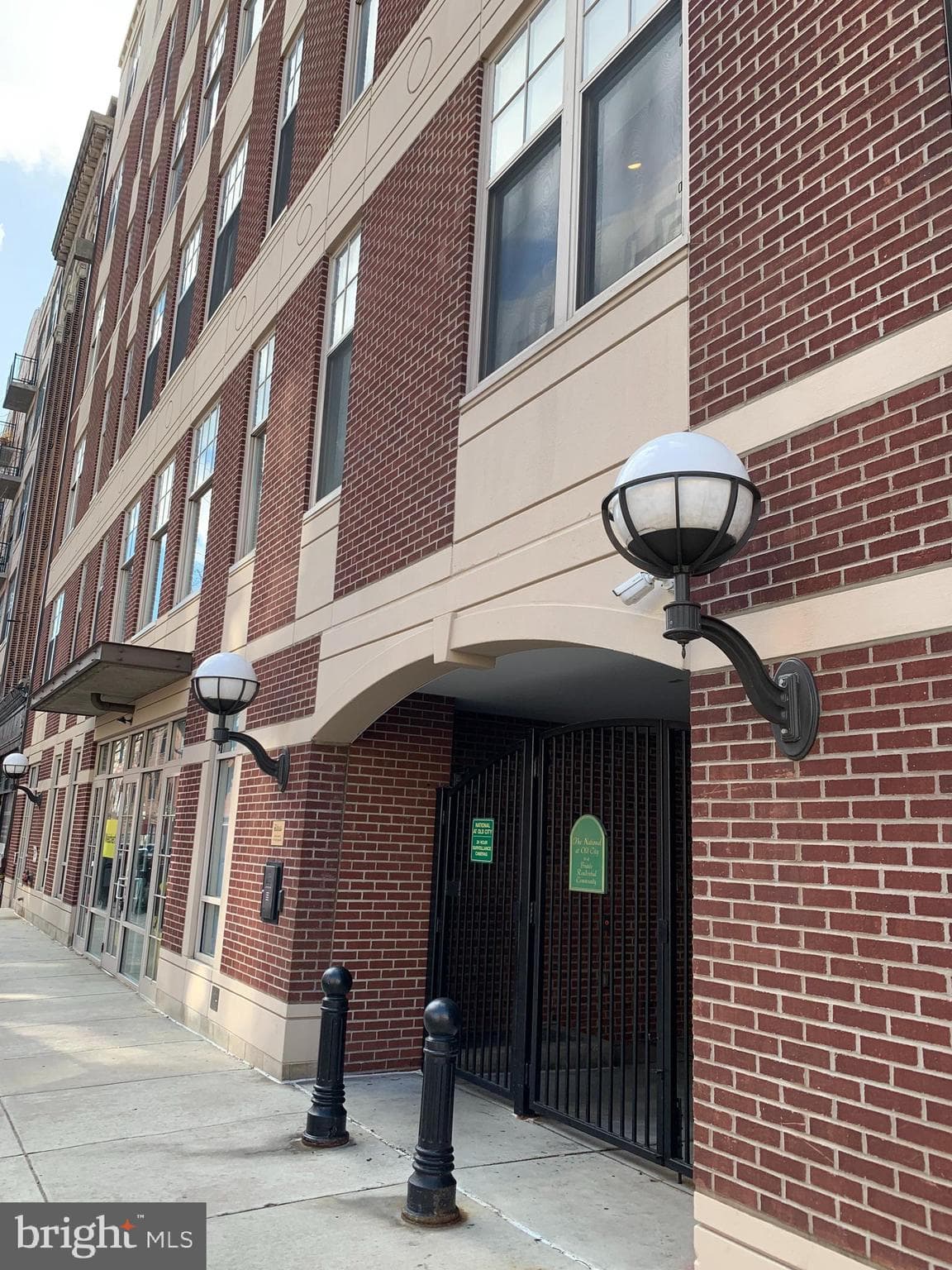 130 N 2nd St #4a1, Philadelphia, PA 19106