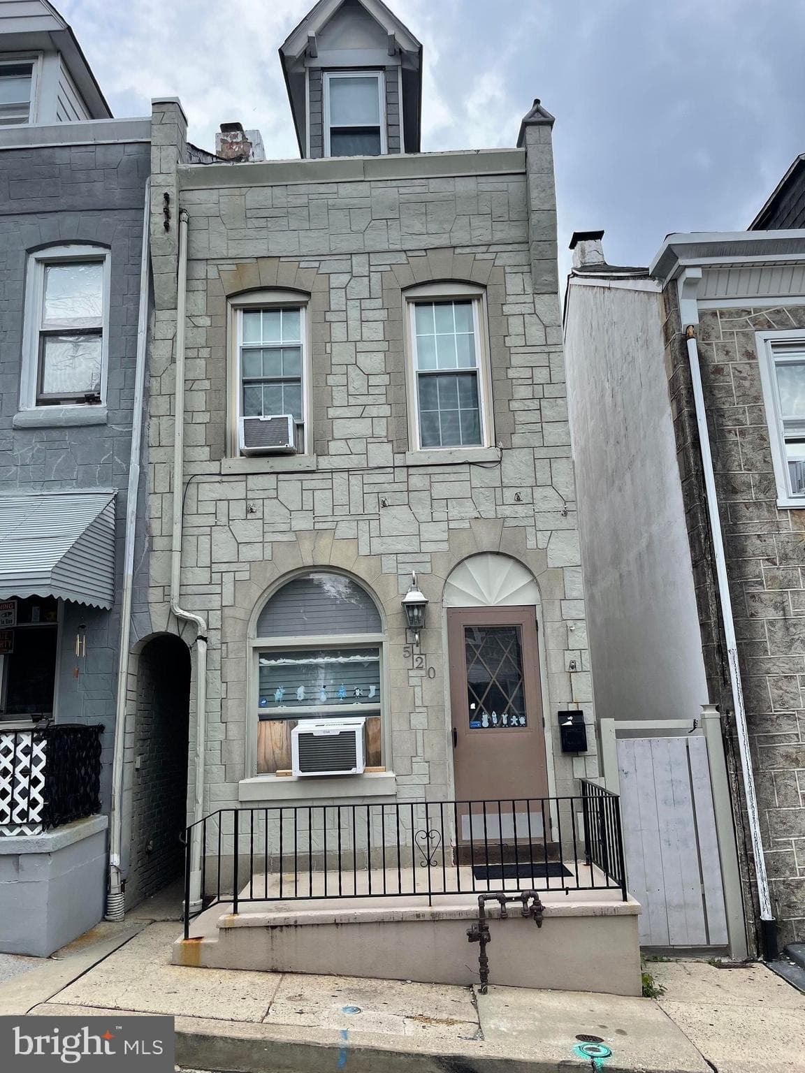 520 S 17 1/2 St, Reading, PA 19606